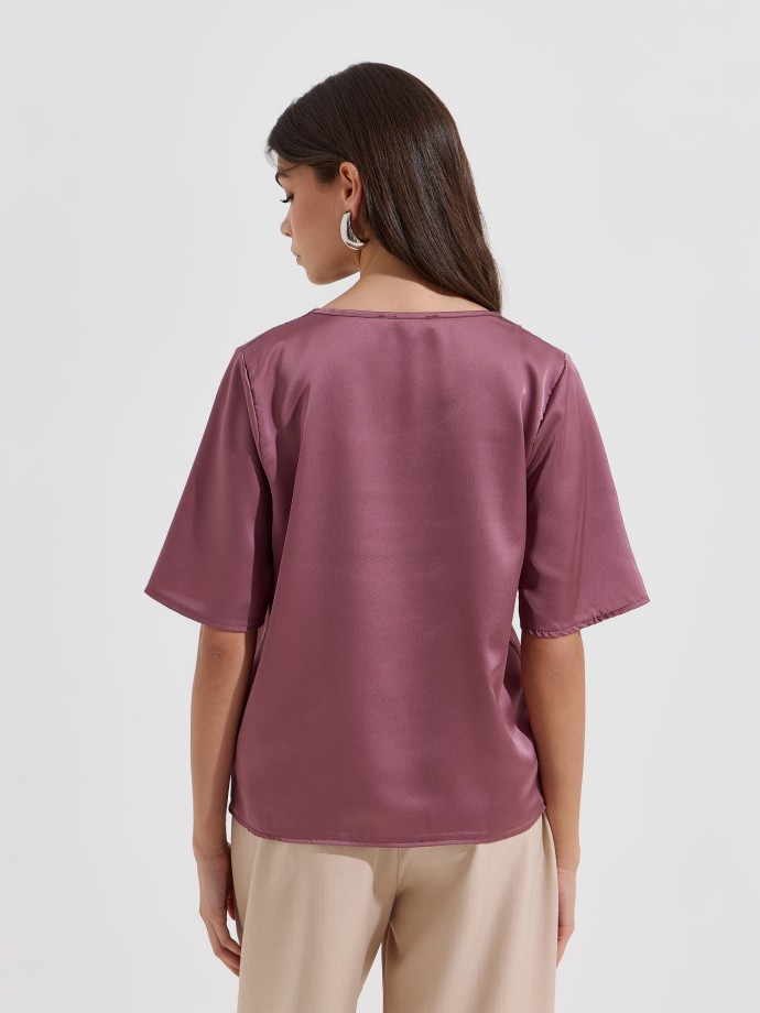 Blusa com renda