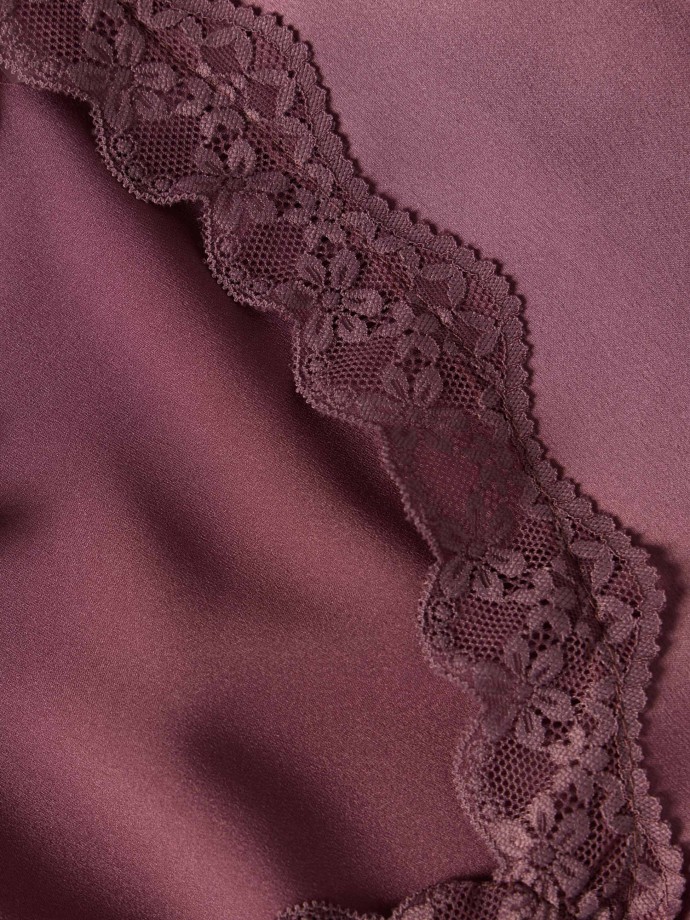 Blusa com renda