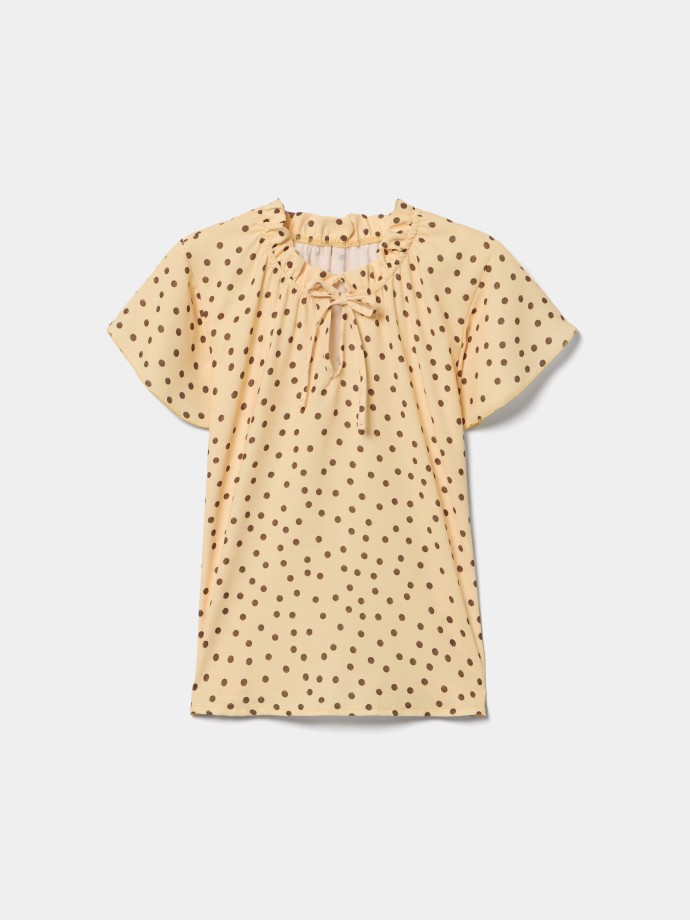 Blusa com estampado de bolas