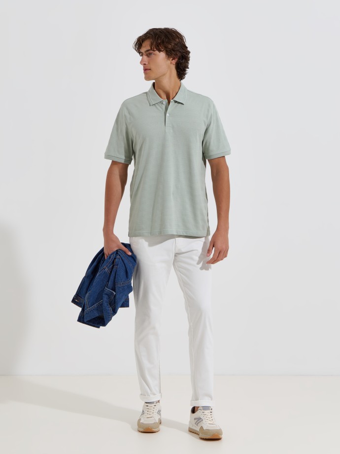 Polo com textura