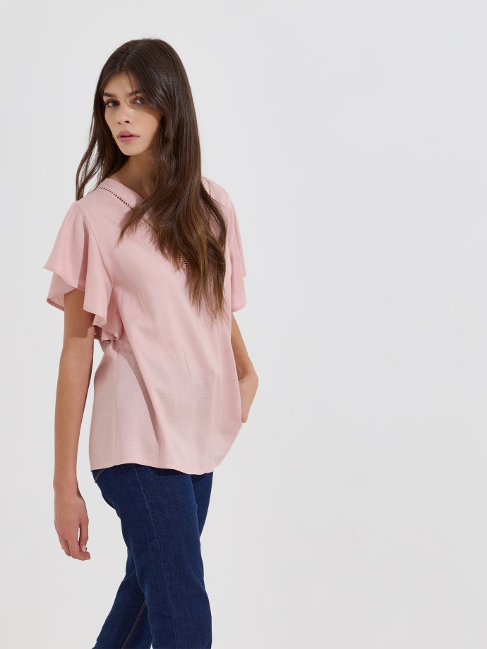 Blusa com folho nas mangas