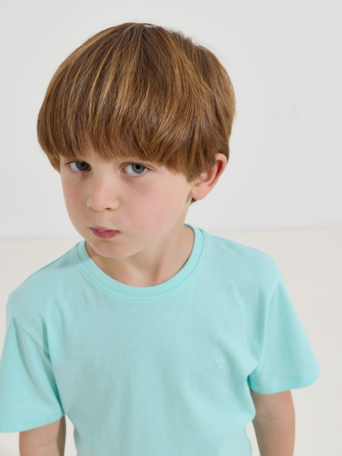 T-shirt b�sica em algod�o