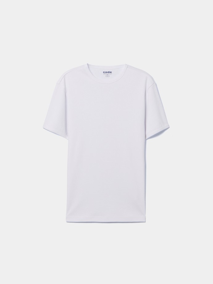 T-shirt básica em algodão T-shirt básica em algodão