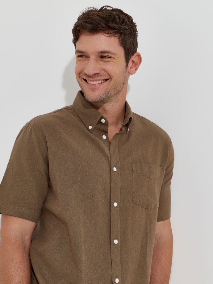 Camisa de manga curta com linho