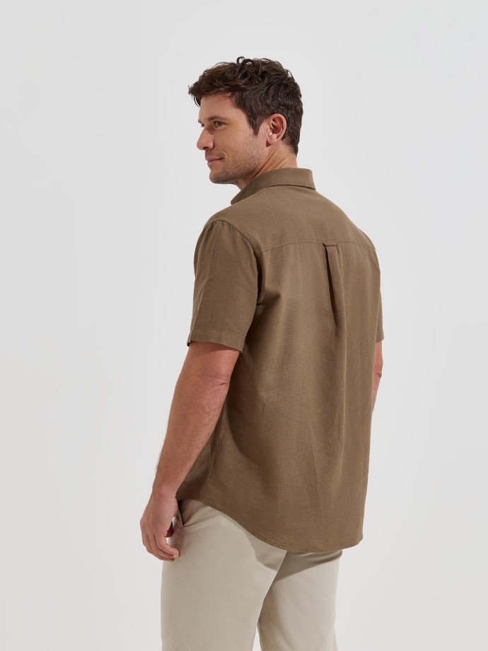 Camisa de manga curta com linho