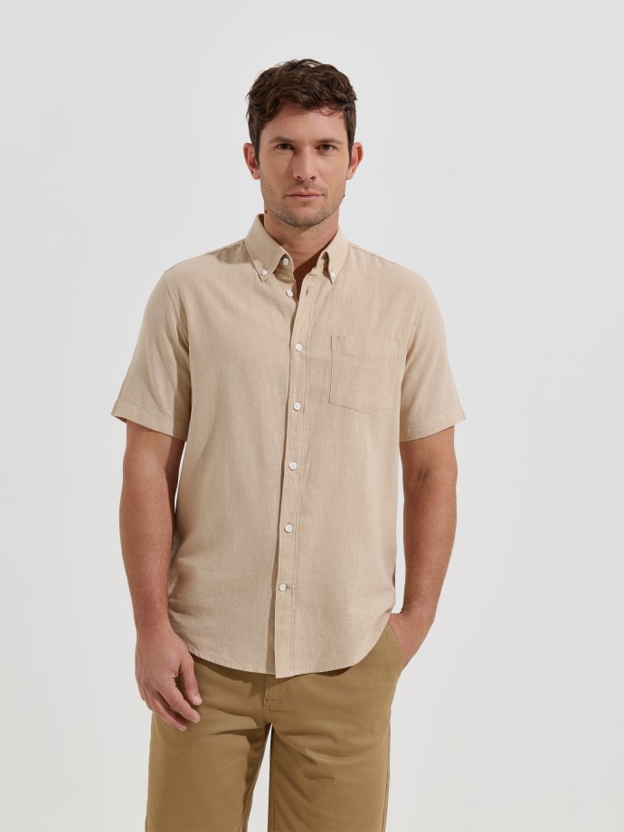 Camisa de manga curta com linho