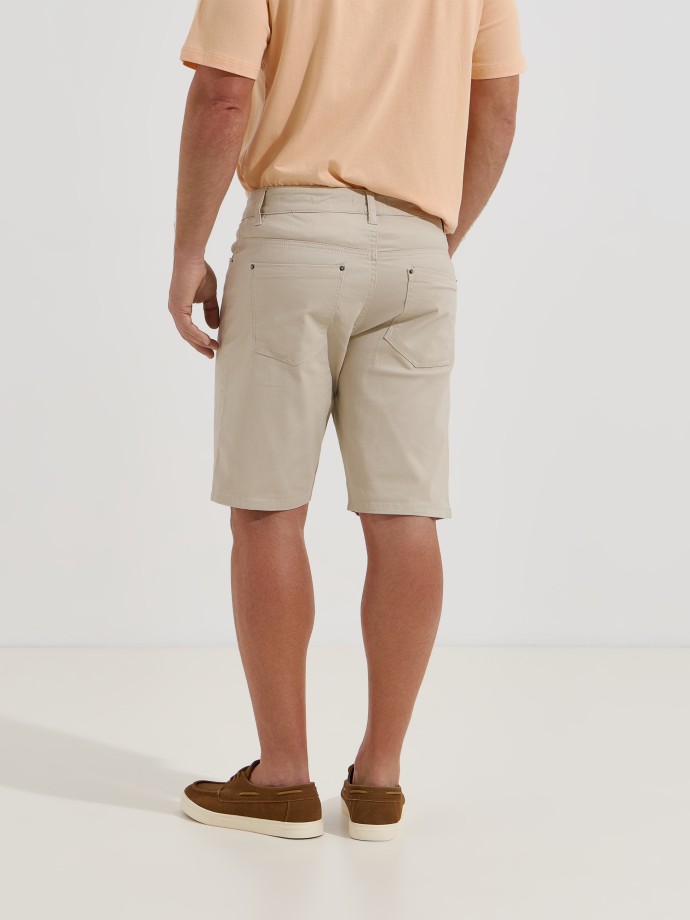 T-shirt b�sica em algod�o