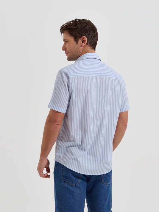Camisa de manga curta às riscas Camisa de manga curta às riscas