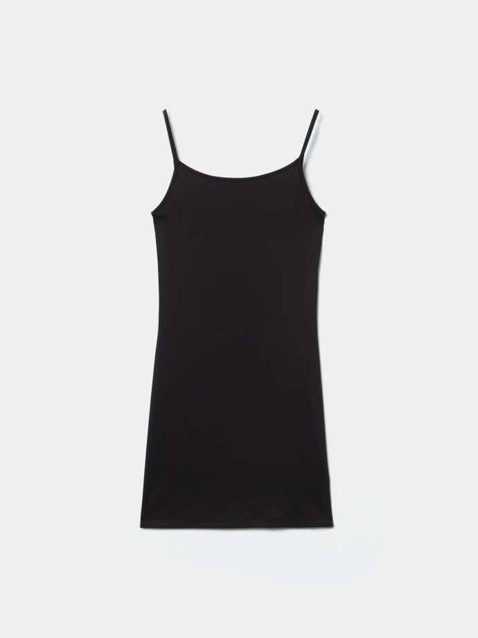 Vestido interior b�sico