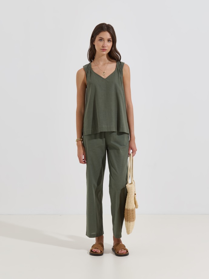 Blusa fluída de alças largas Blusa fluída de alças largas