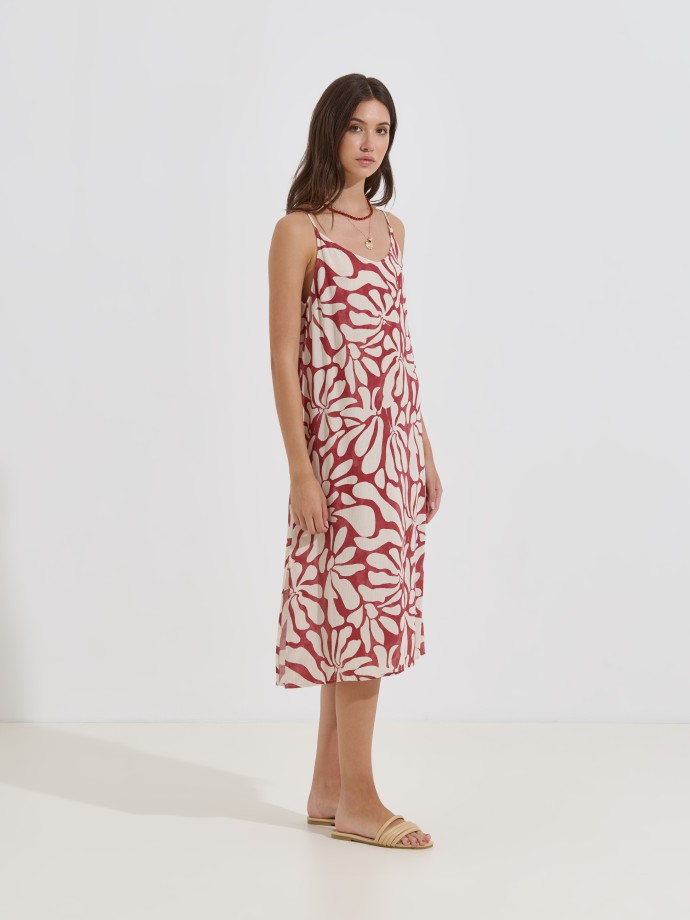 Vestido midi com padr�o