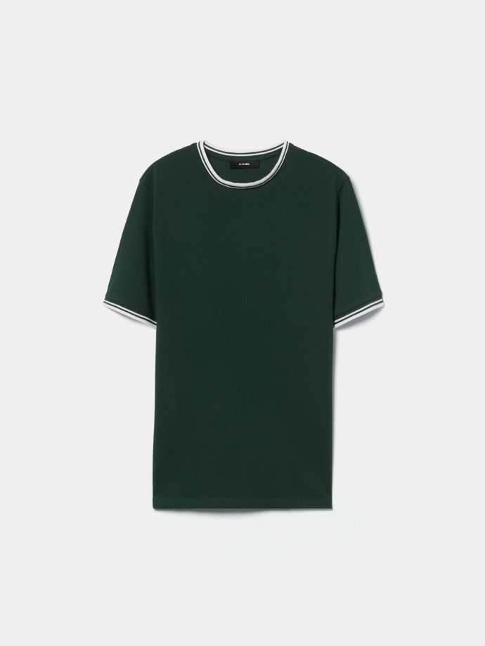 T-shirt piquet com contraste