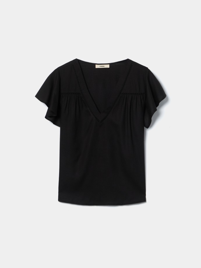 Blusa com decote em V