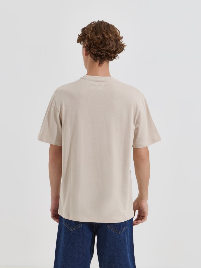 T-shirt com estampado T-shirt com estampado