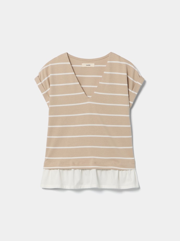 T-shirt �s riscas com folho