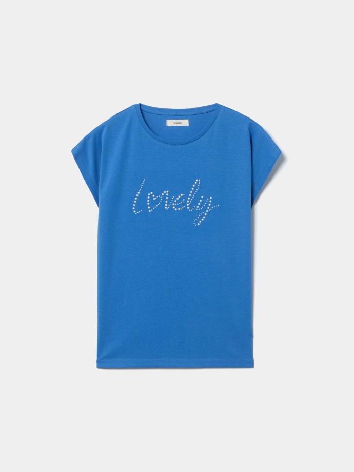 T-shirt com aplica��es