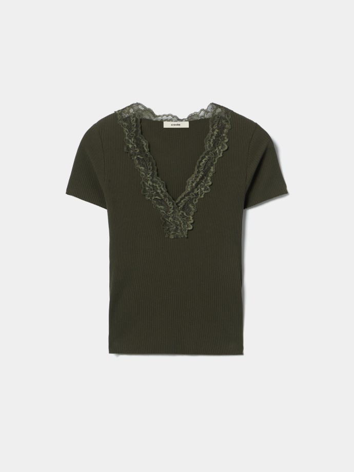 T-shirt canelada com detalhe em renda T-shirt canelada com detalhe em renda