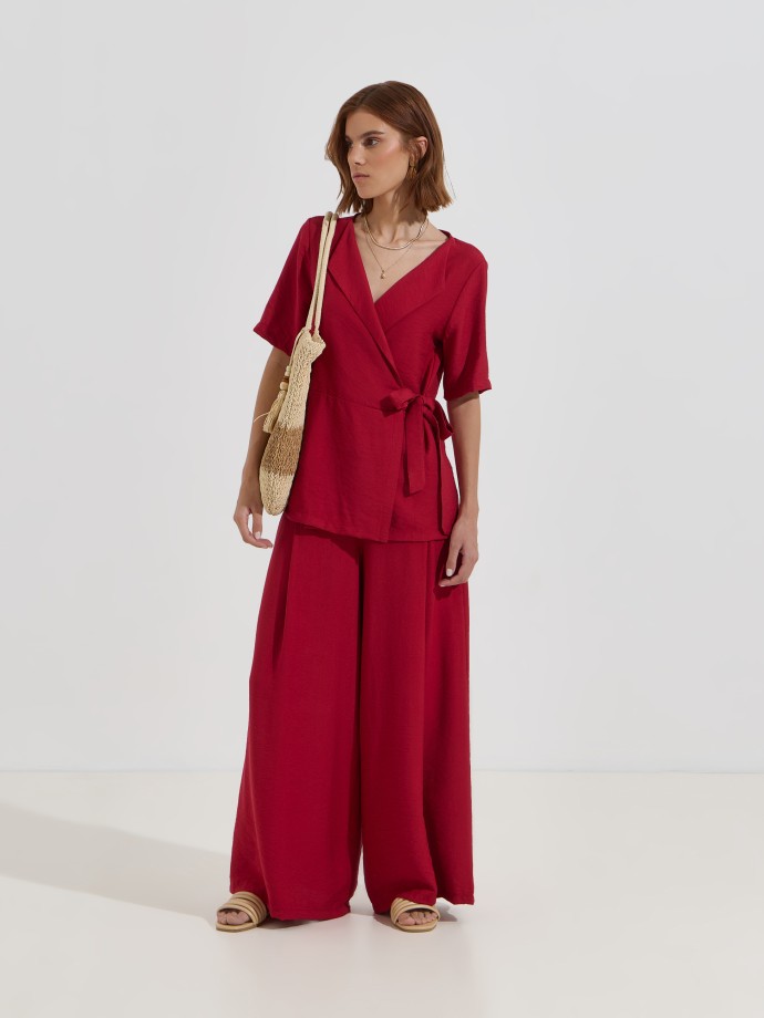 Blusa cruzada com la�o lateral