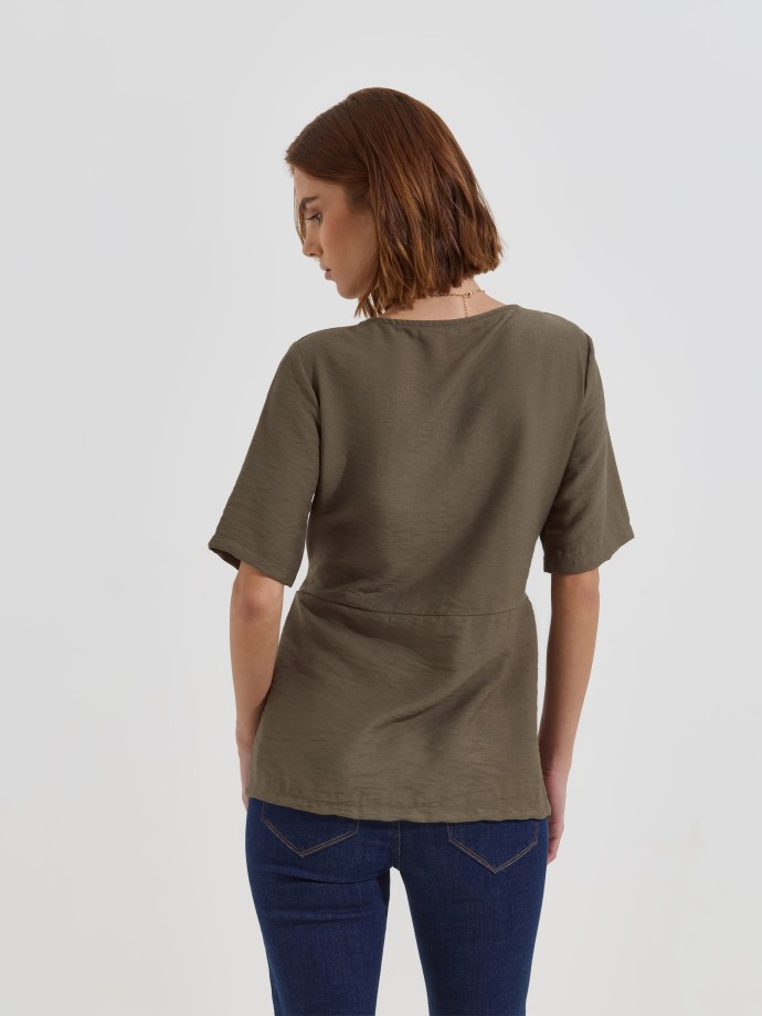 Blusa cruzada com la�o lateral