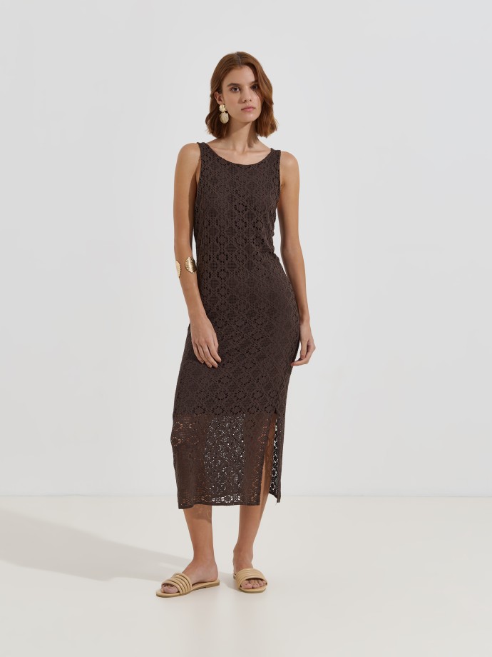 Vestido midi em malha rendada