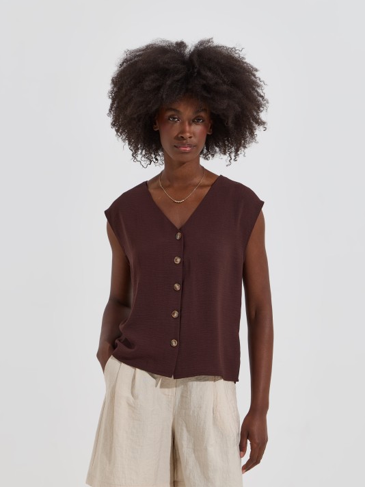 Blusa com bot�es