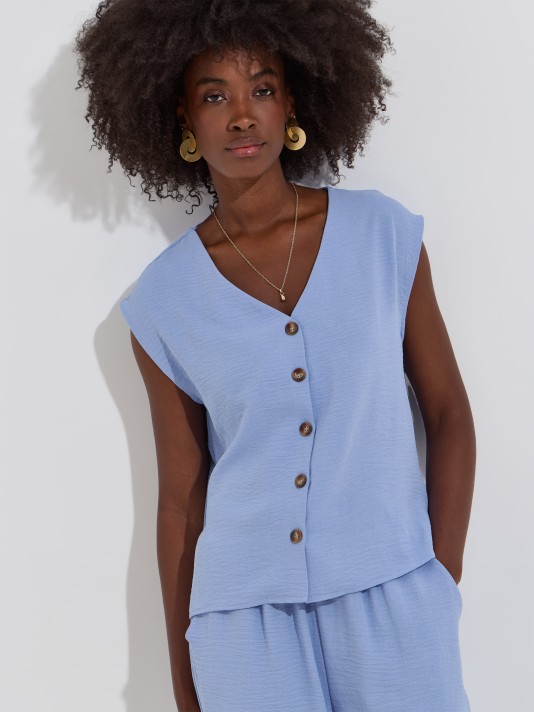 Blusa com bot�es