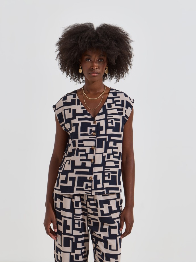 Blusa estampada com bot�es