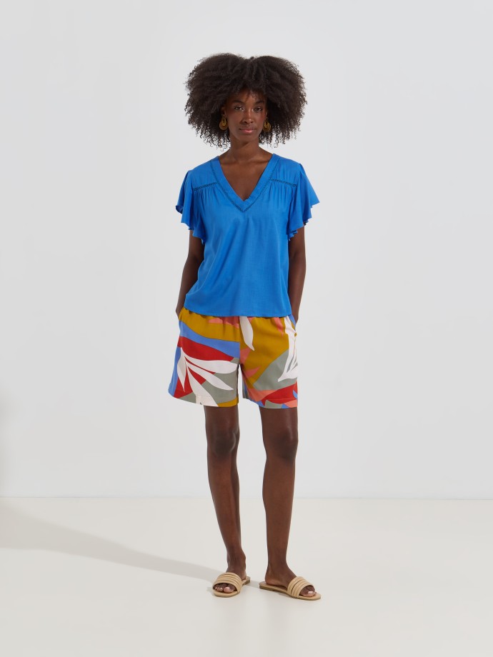 Blusa com decote em V