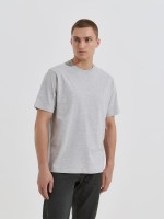 T-shirt b�sica