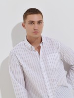 Camisa de popeline �s riscas com bolso