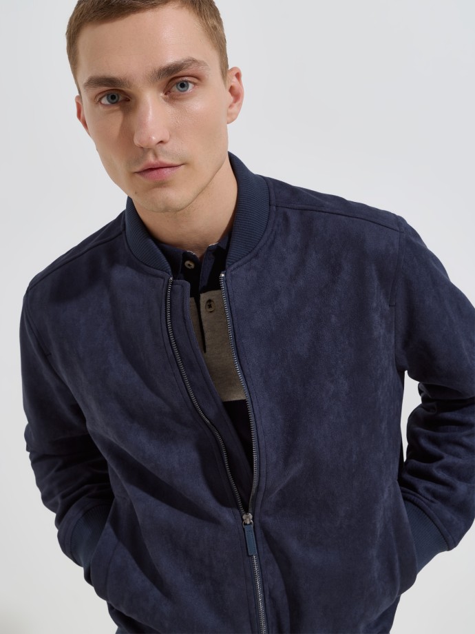 Casaco bomber com efeito camur�a