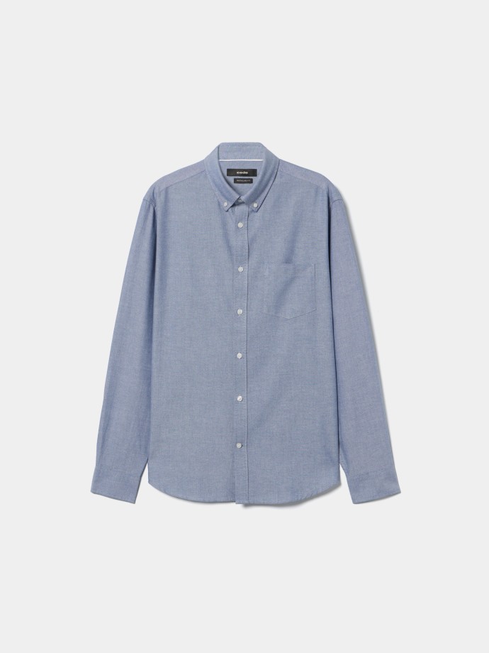 Camisa oxford com bolso