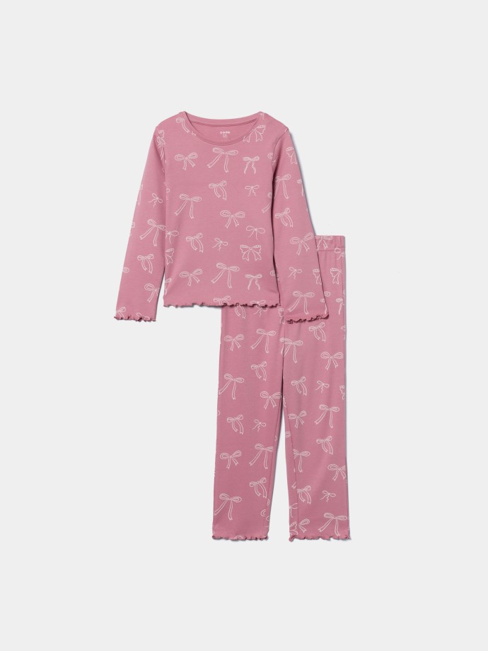 Pijama com estampado de la�os