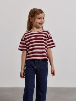 T-shirt às riscas com coração T-shirt às riscas com coração