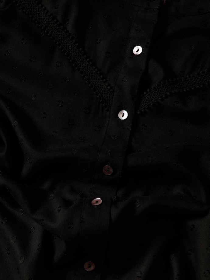 Camisa com renda