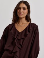 Blusa com folhos