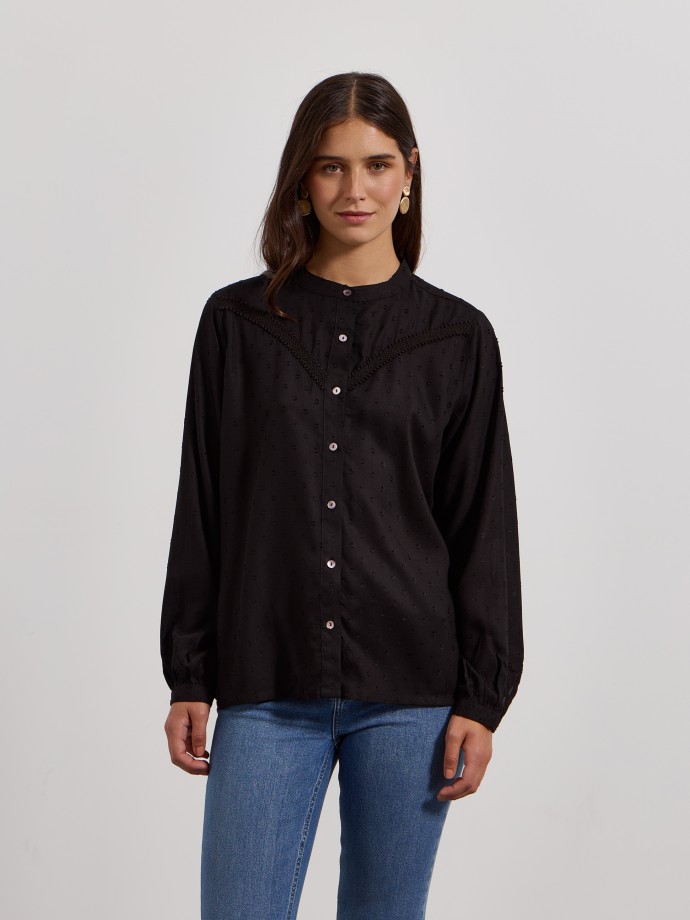 Camisa com renda