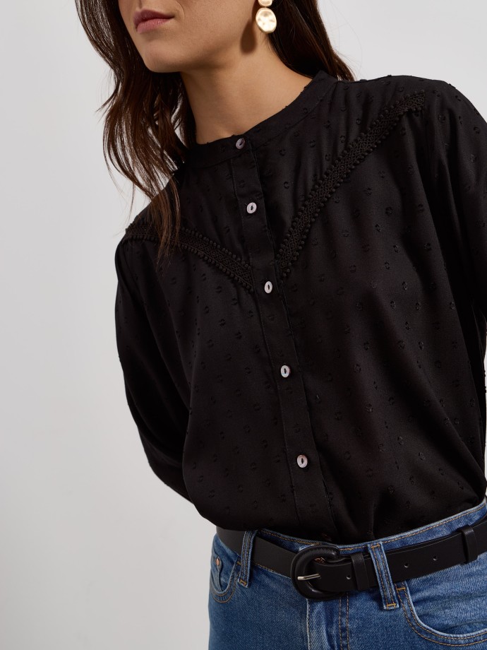 Camisa com renda