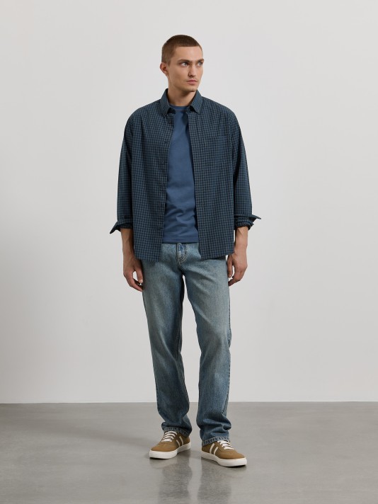 Camisa aos quadrados com bolso Camisa aos quadrados com bolso