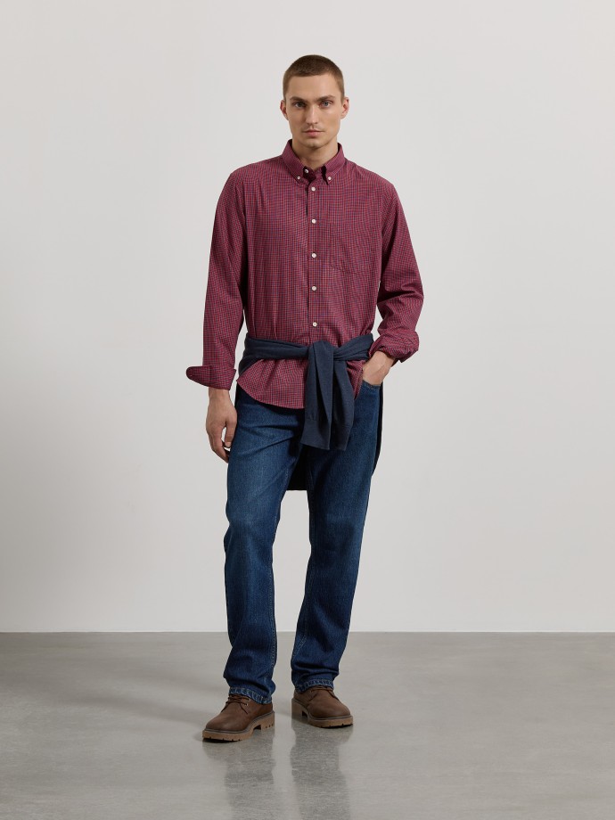Camisa aos quadrados com bolso