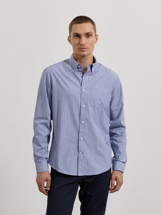 Camisa às riscas com bolso Camisa às riscas com bolso