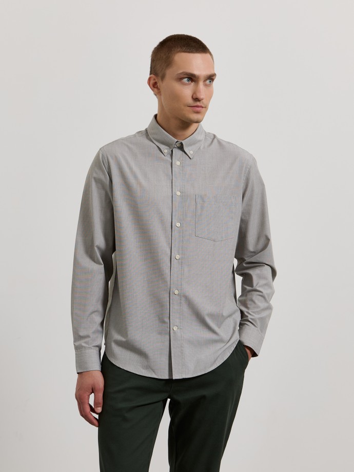 Camisa com bolso