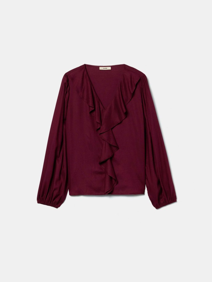 Blusa com folhos