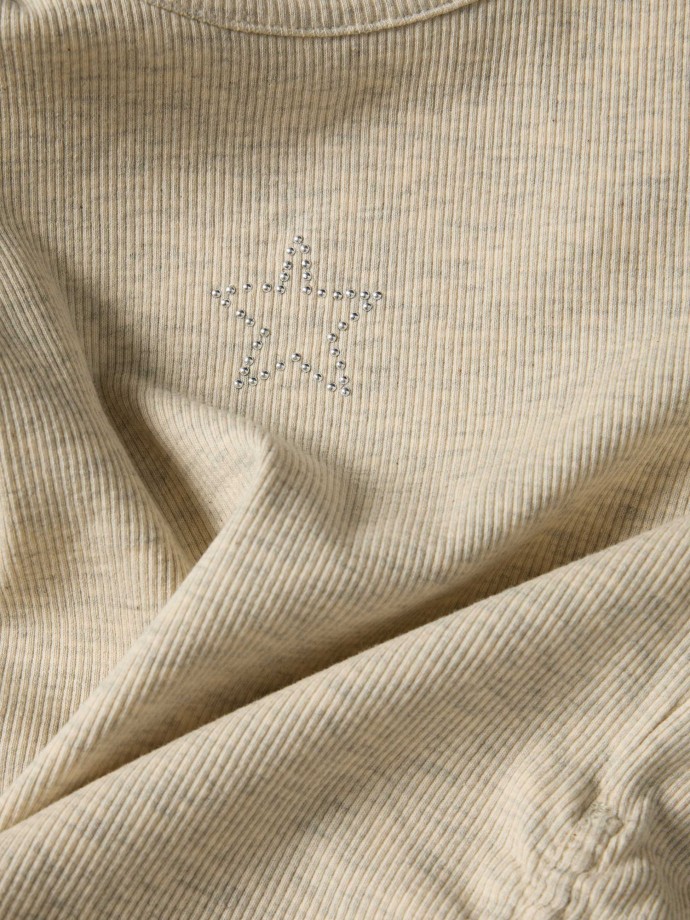 Camisola canelada com estrela Camisola canelada com estrela
