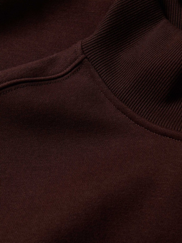 Sweatshirt com fecho