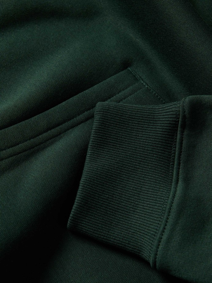 Sweatshirt com carapu�o
