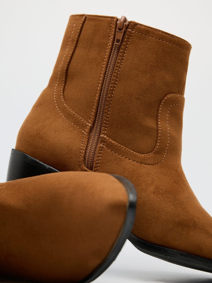 Botins de salto cowboy Botins de salto cowboy