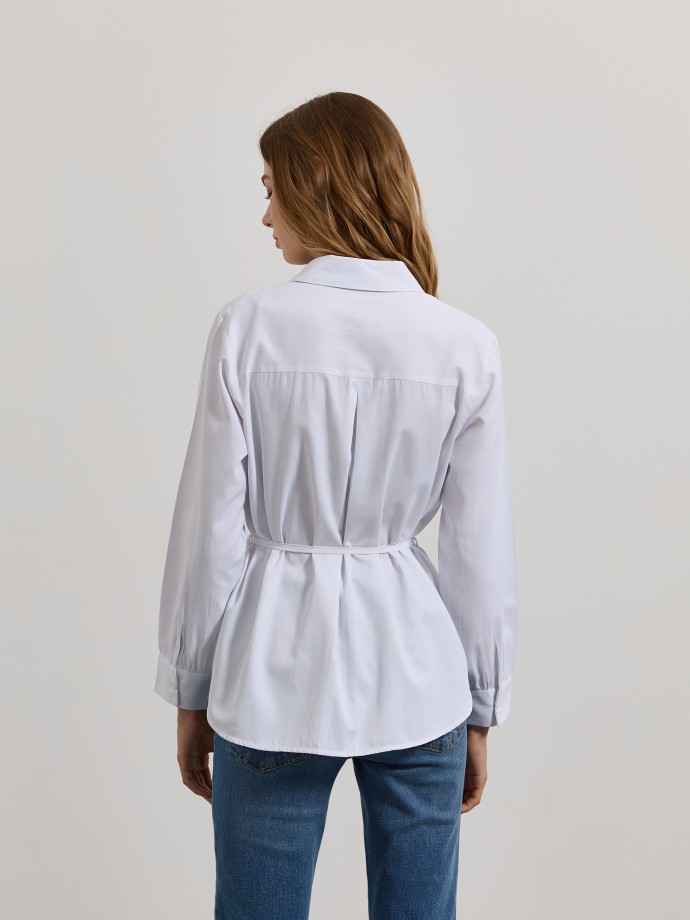 Camisa com cinto