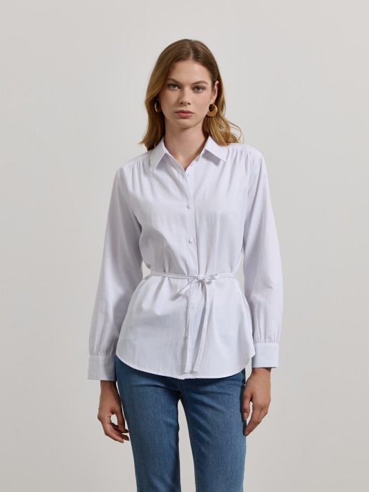Camisa com cinto Camisa com cinto