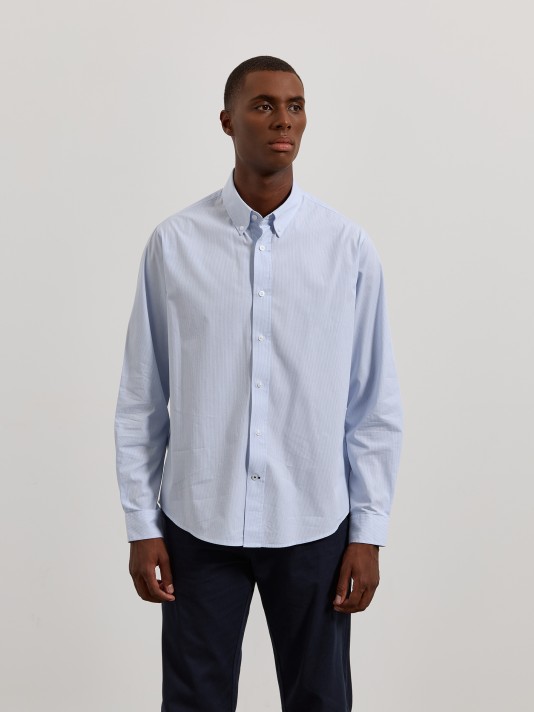 Camisa em popeline �s riscas